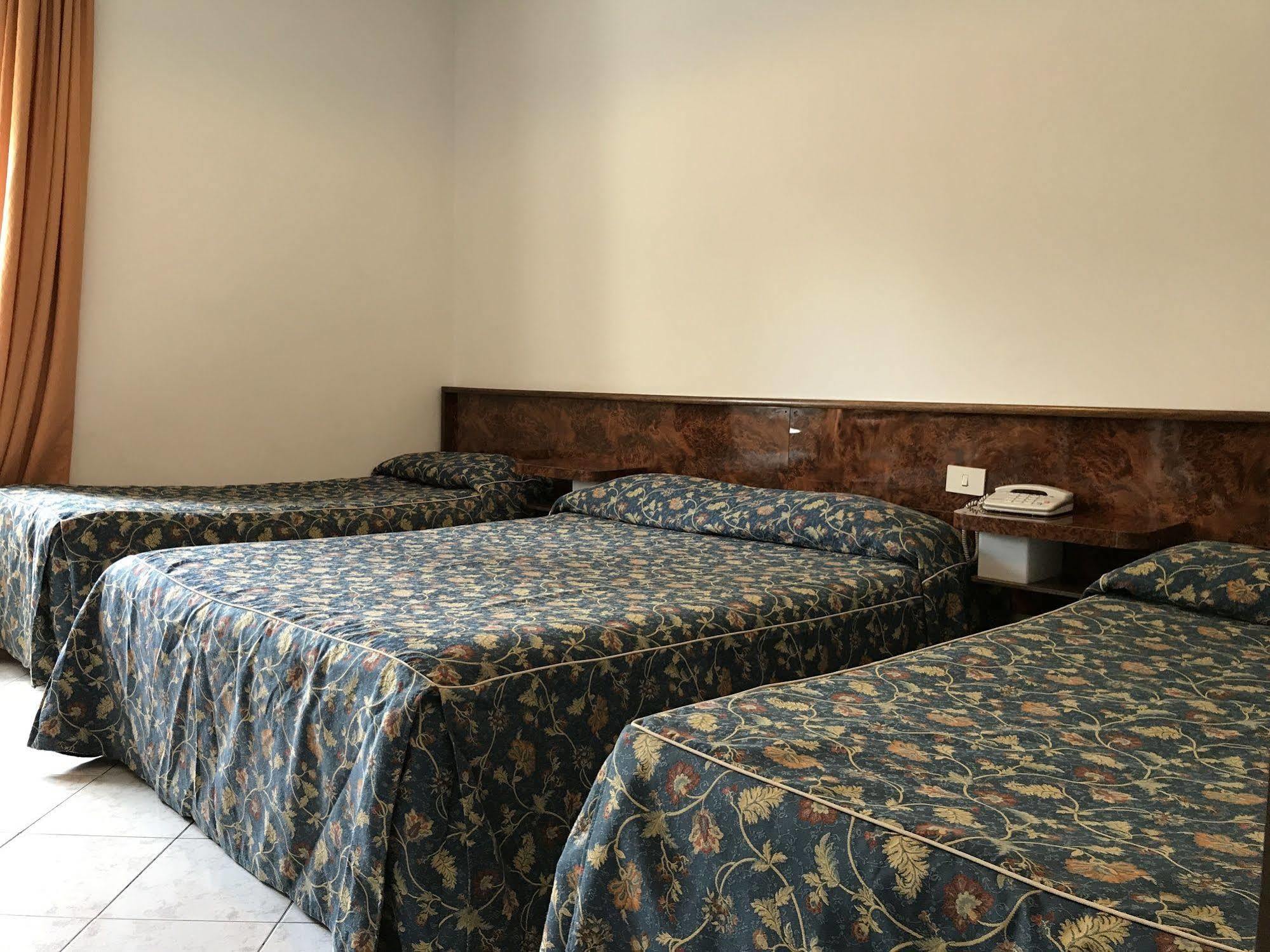 Hotel Tasso Camigliatello Silano Kültér fotó